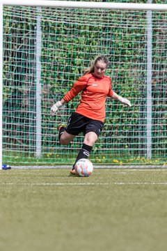 Bild 110 - B-Juniorinnen Pokalfinale SV Henstedt Ulzburg - SG Holstein Sued : 2:0